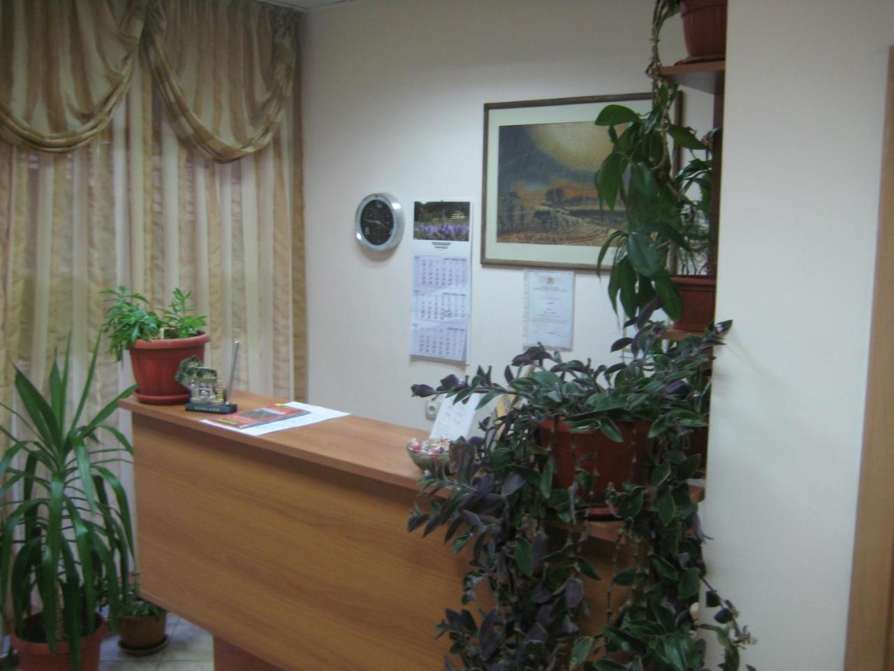 Hotel Restaurant Popini Laki Yagodina Exterior photo
